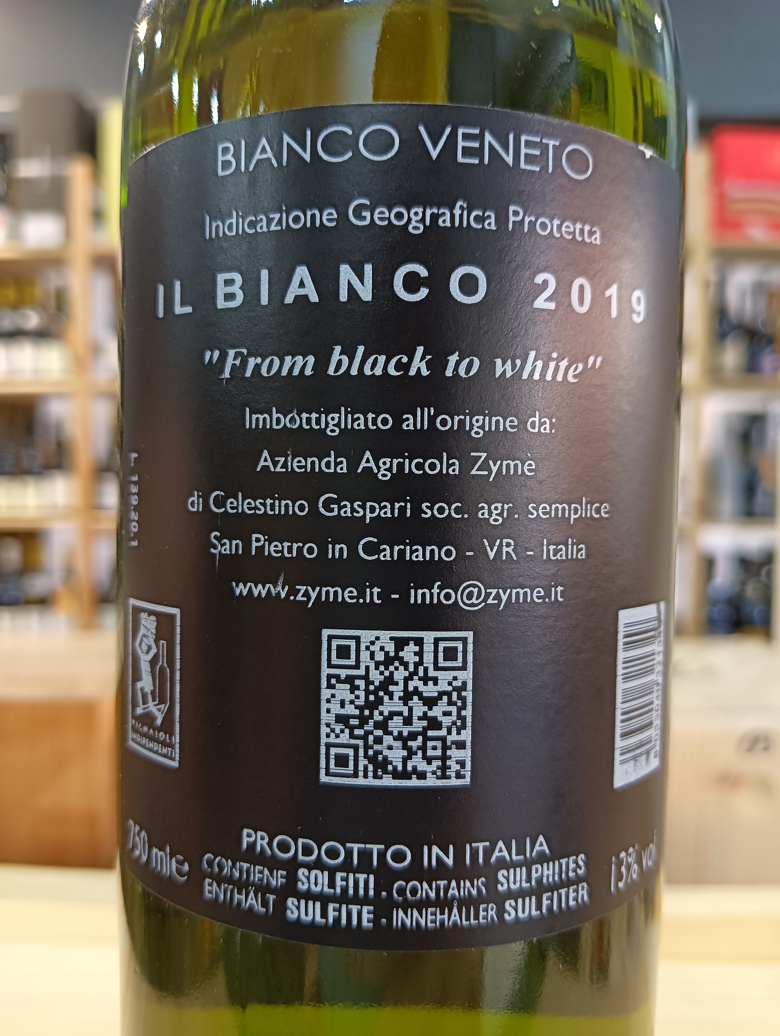 Bianco 'From Black to White' Zymé 2019