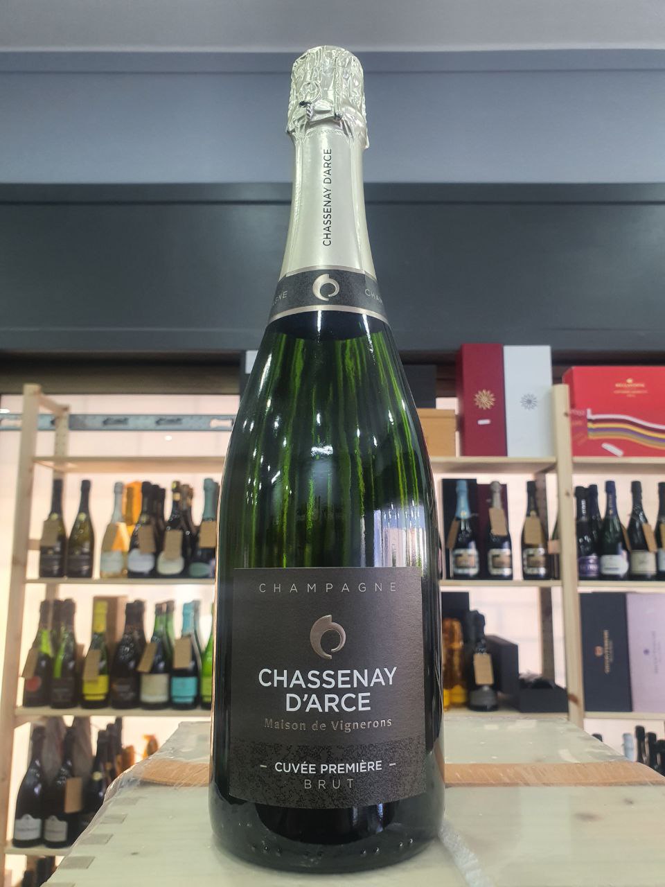Chassenay D'Arce Champagne Cuvée Première Brut
