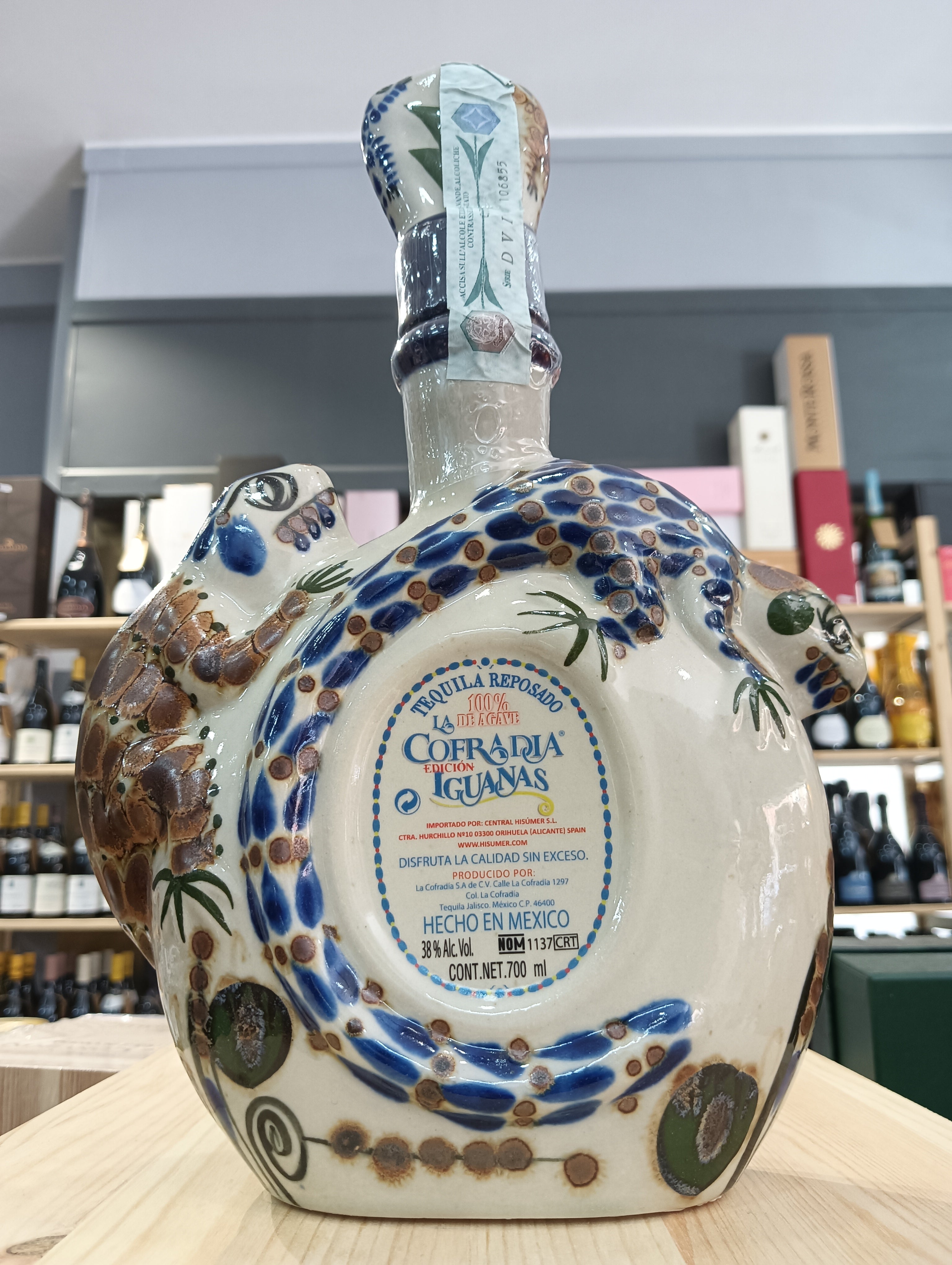 Tequila Reposado Iguanas Edicion - La Cofradia