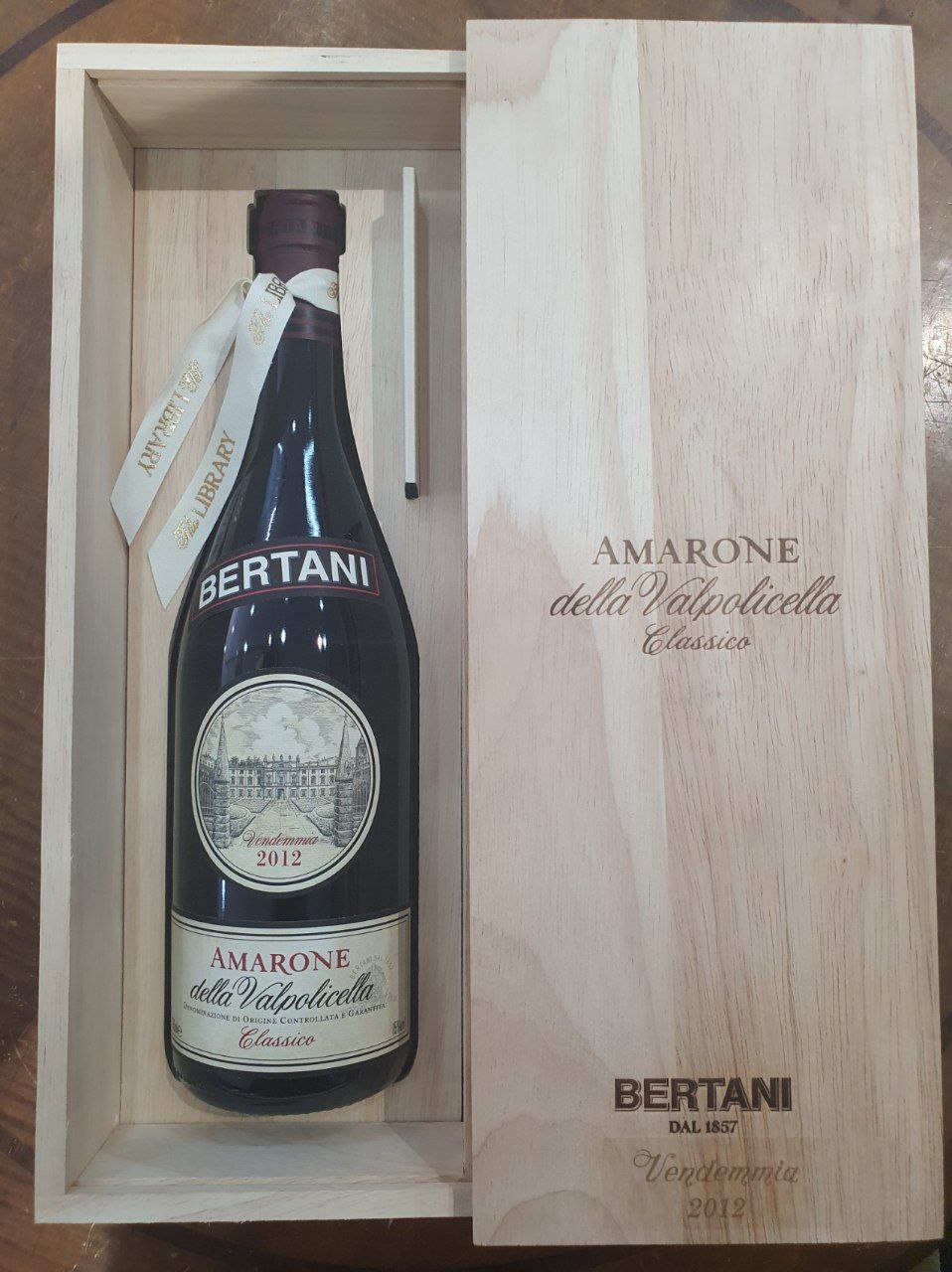 "The Library" Amarone della Valpolicella Classico 2012 - Bertani