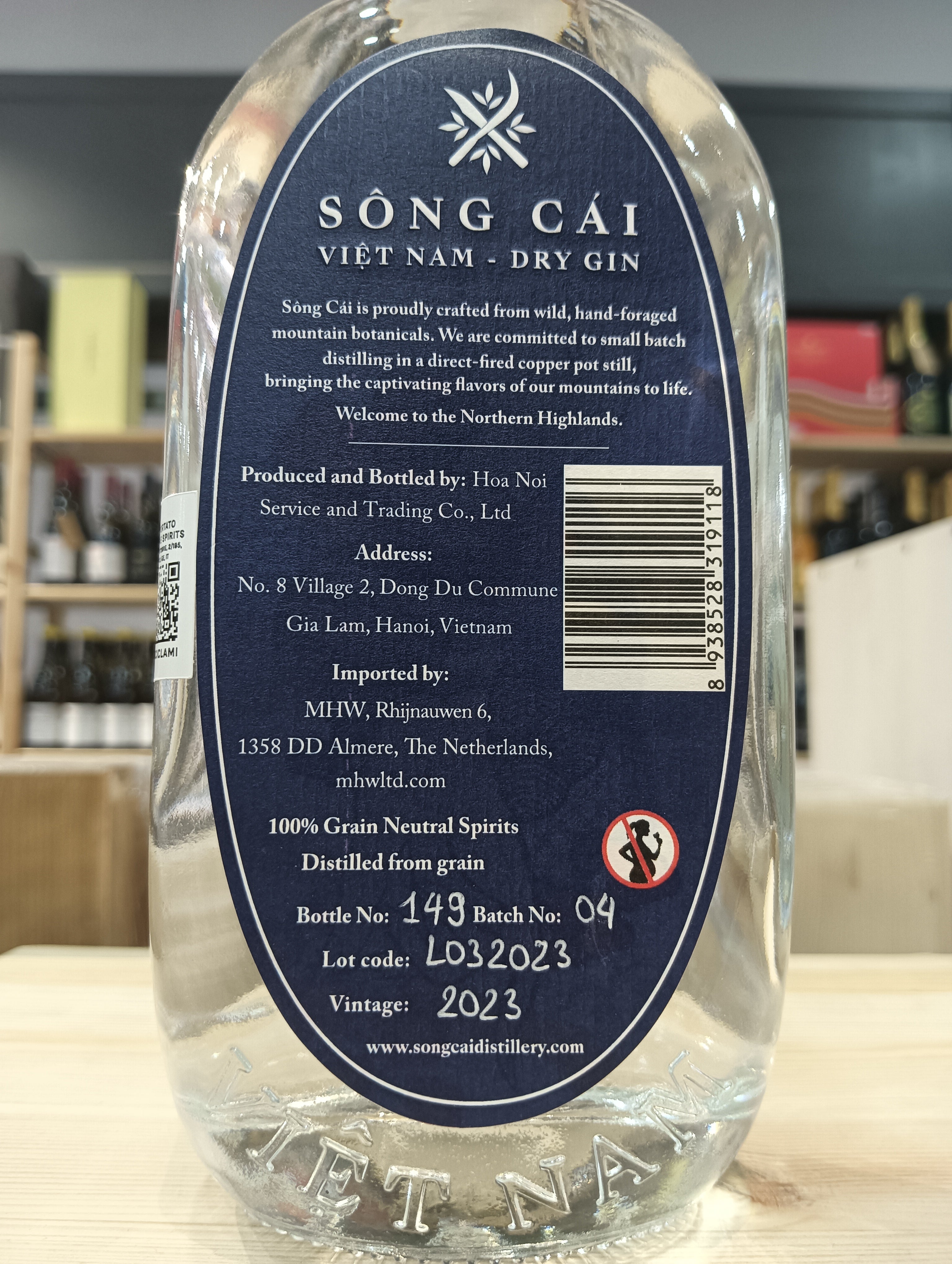 Viet Nam Dry Gin - Sông Cái
