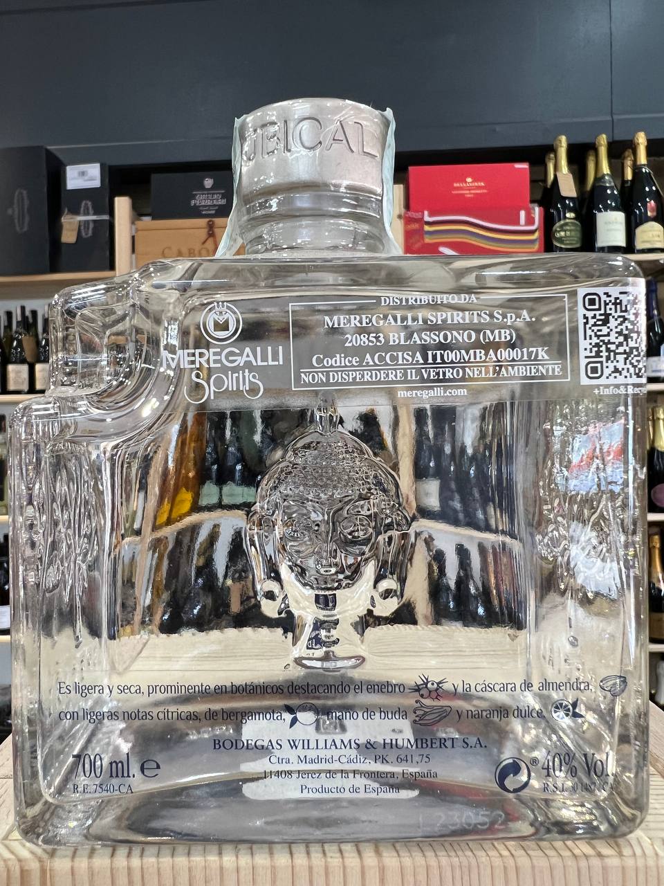 London Dry Gin Cubical Premium