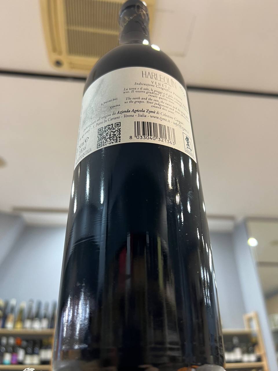 Harlequin 2016 Zýmè Veneto Rosso IGP