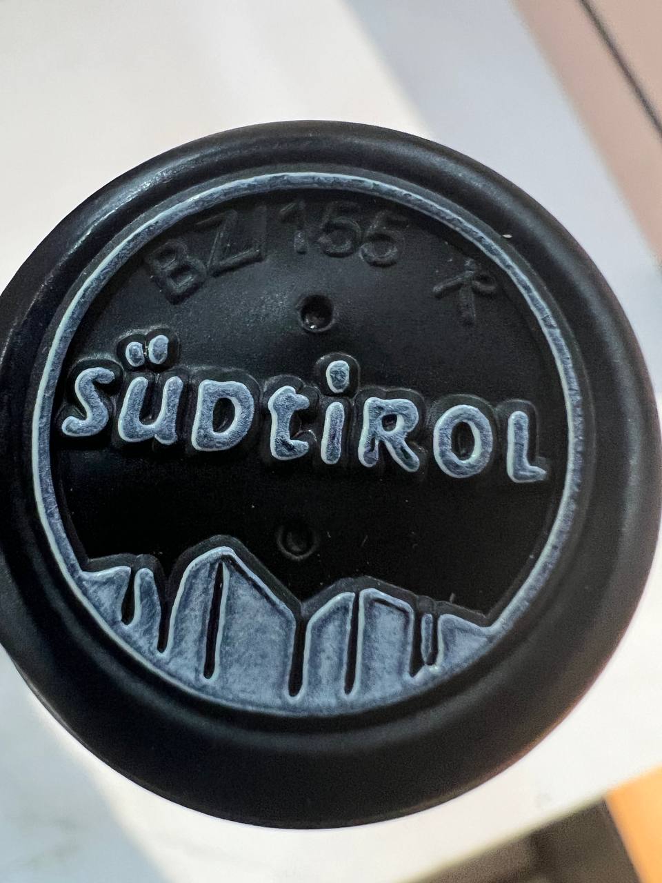 Girlan Flora Riserva Pinot Noir 2020