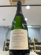Carica l&#39;immagine nel visualizzatore Galleria,Bruno Gobillard Cuvée Vieilles Vignes Champagne Brut