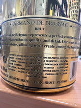 Carica l&#39;immagine nel visualizzatore Galleria,Armand De Brignac Magnum Gold - Champagne Brut