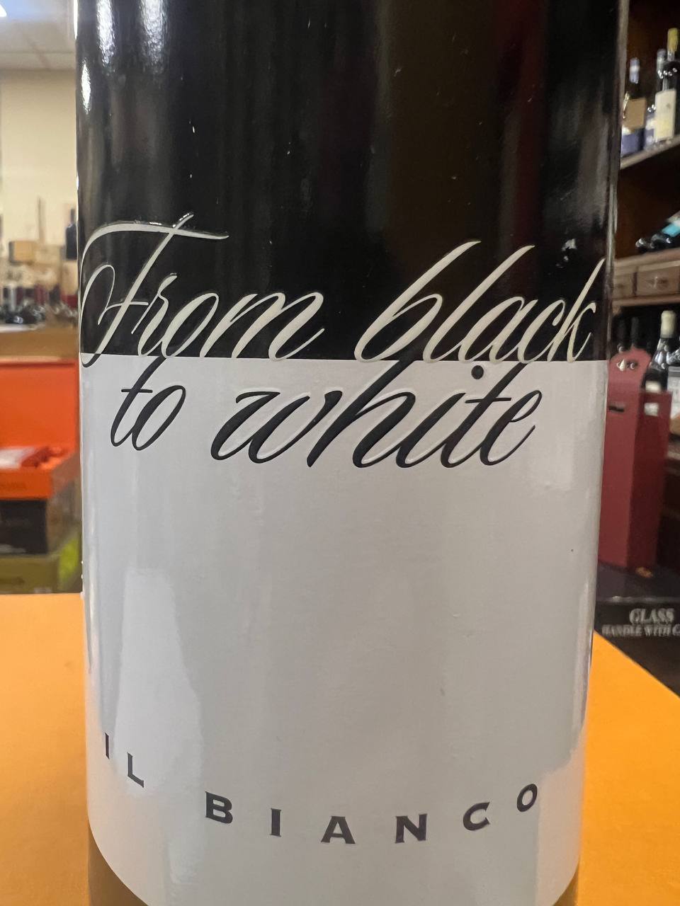 Bianco 'From Black to White' Zymé 2018