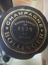 Carica l&#39;immagine nel visualizzatore Galleria,Champagne Bollinger Vieilles Vignes Françaises 2013