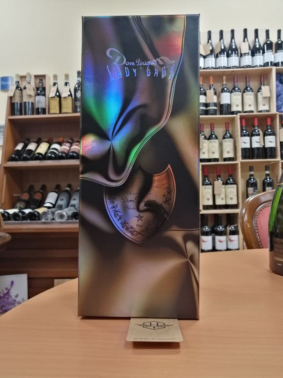 Champagne Dom Pérignon Lady Gaga  2010