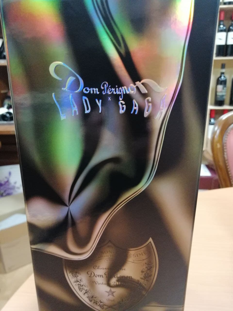 Champagne Dom Pérignon Lady Gaga  2010