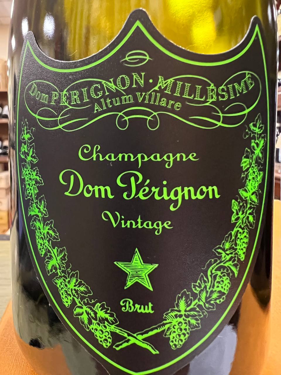 Champagne Dom Pérignon Luminous Vintage  2012