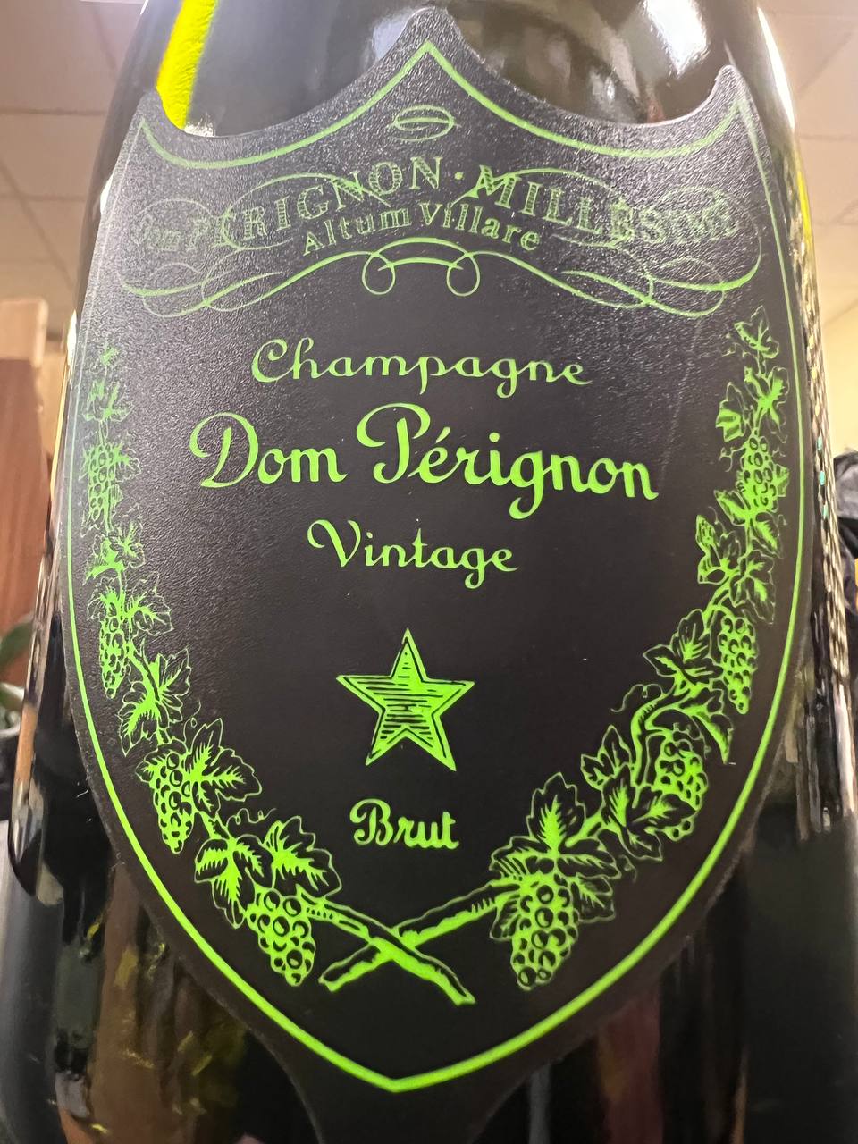 Champagne Dom Pérignon Luminous Vintage 2013