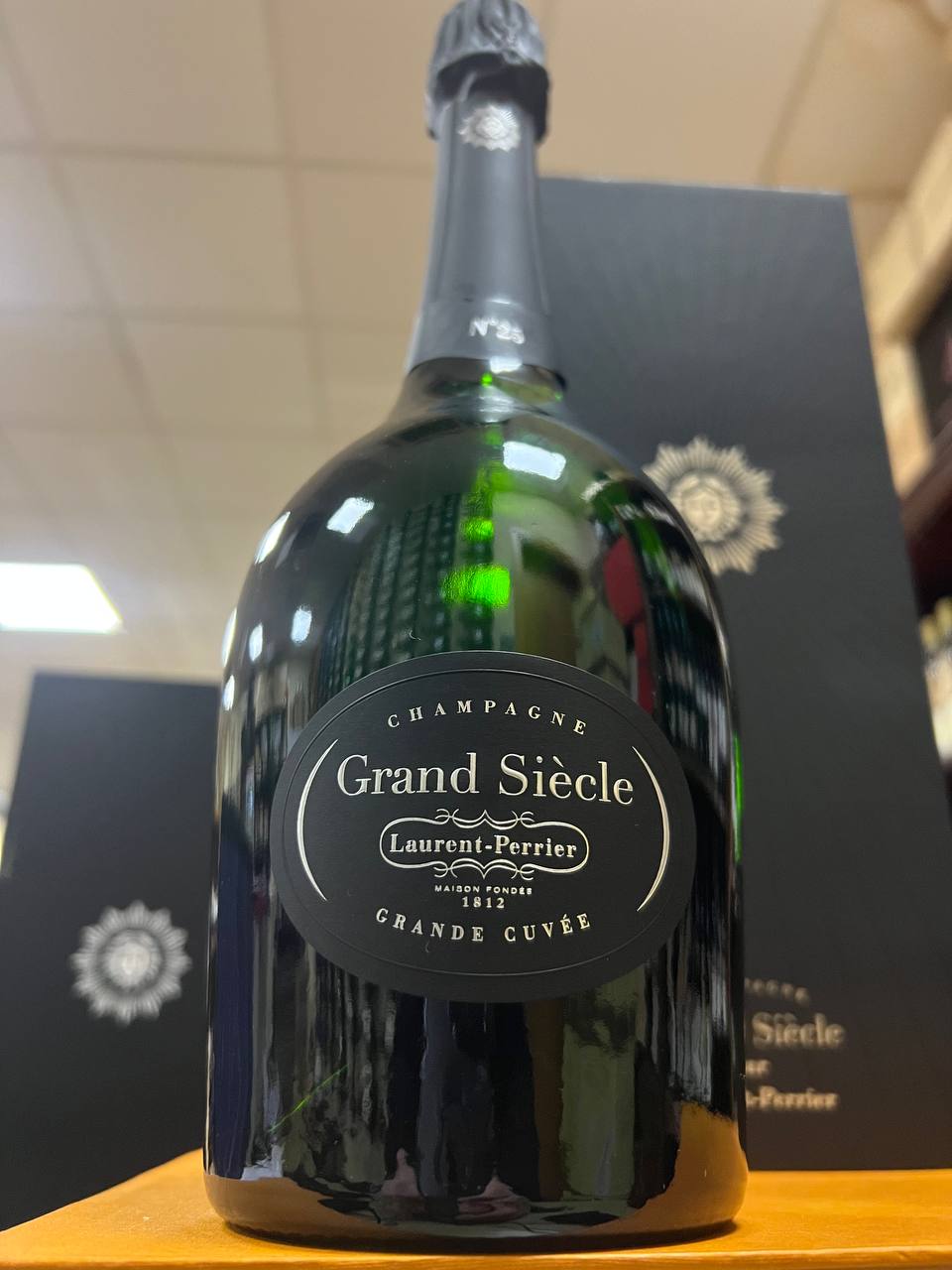 Laurent-Perrier  Champagne "Grand Siècle N°25" - Astucciato