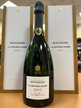 Carica l&#39;immagine nel visualizzatore Galleria,Bollinger Champagne La Grande Année 2012