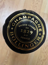 Carica l&#39;immagine nel visualizzatore Galleria,Champagne Bollinger PN tx 17